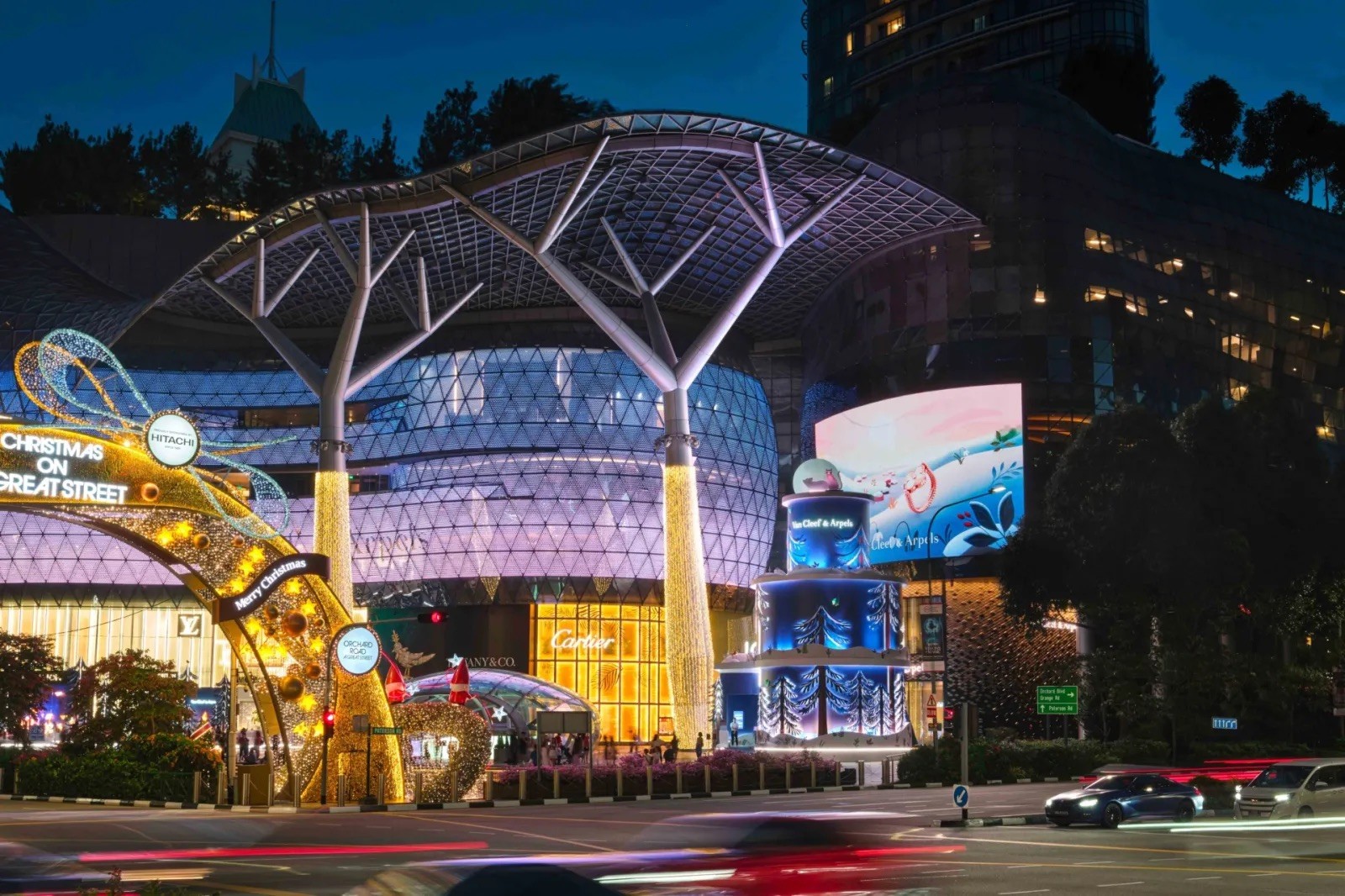 SIGNAPORE ION ORCHARD